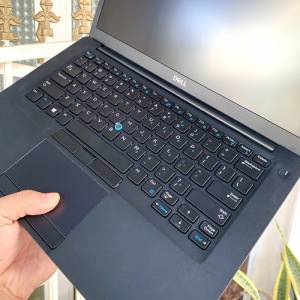 Dell Latitude 7490