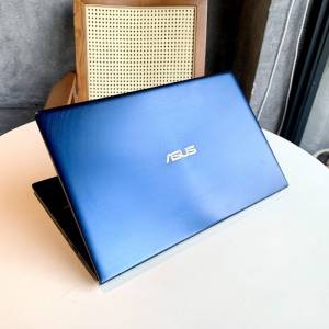 Asus Zenbook UX334F