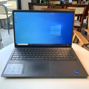 Dell Inspiron 15 3551 Coree i5 1135G7 8GB 256GB